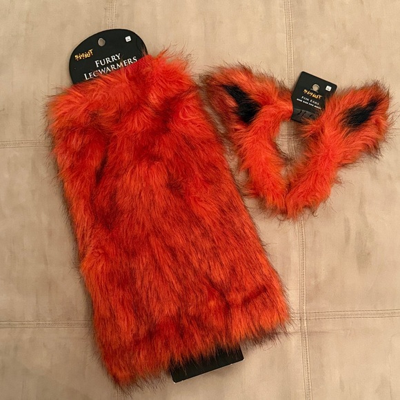 Spirit Accessories - Spirit Vibrant Orange Fox Furry Set NWT
